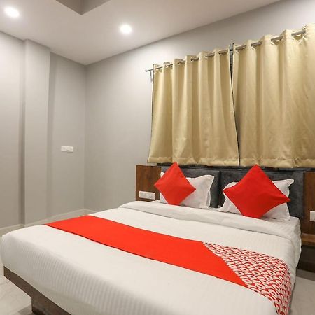 Hotel Shankar 우자인 외부 사진
